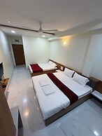 Hotel Mayur Residency