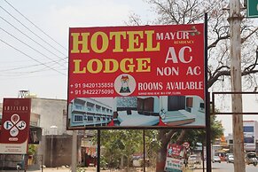 Hotel Mayur Residency