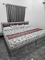 Hotel Virat palace