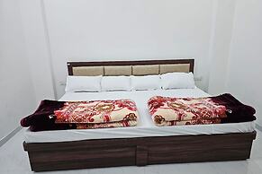 Hotel Virat palace