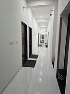 Hotel Virat palace