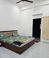 Hotel Virat palace