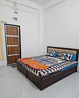 Hotel Virat palace