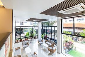 Phuket Patong Buri Resort