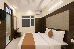 Hotel Lajja Palace