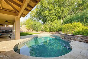 3 Mi to Granite Reef: Spacious Retreat w/ Pool