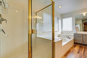 3 Mi to Granite Reef: Spacious Retreat w/ Pool