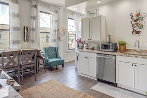 Walkable Apt in York St Historic District