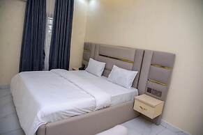 Chapy hotel and suite
