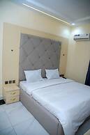 Chapy hotel and suite