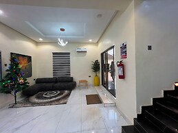 Chapy hotel and suite