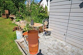 Luxuriose Ferienwohnung mit Terrasse, Wiek