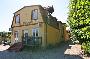 Luxuriose Ferienwohnung mit Terrasse, Wiek