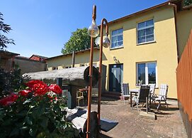 Luxuriose Ferienwohnung mit Terrasse, Wiek