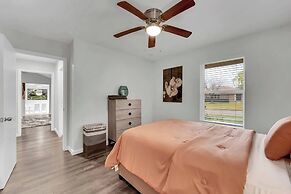 Serene Deck 10 Mins Garland City Square
