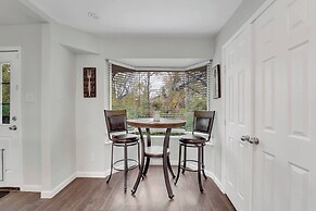 Serene Deck 10 Mins Garland City Square