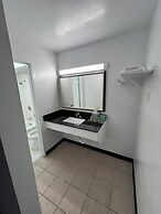 Economy Inn