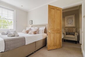 Stylish Townhouse Annexe Cheltenham