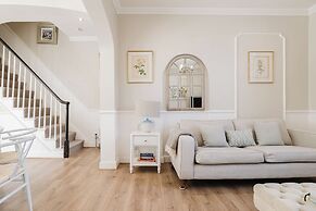 Stylish Townhouse Annexe Cheltenham