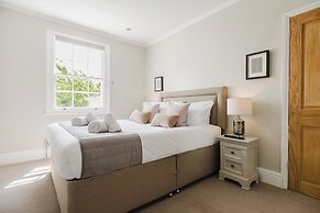Stylish Townhouse Annexe Cheltenham