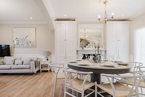 Stylish Townhouse Annexe Cheltenham