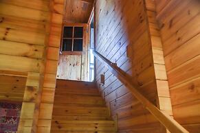 Yuppi Hippi Hideout