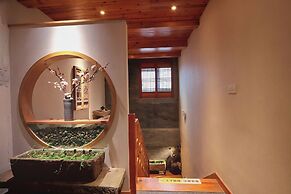 Mild Spring Boutique Hotel