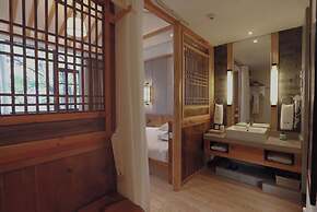 Mild Spring Boutique Hotel