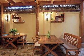 Mild Spring Boutique Hotel
