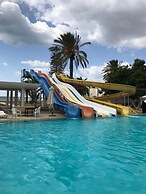 Hôtel Les Pyramides Club