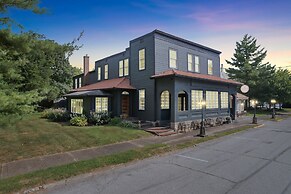 The Benchmark Inn