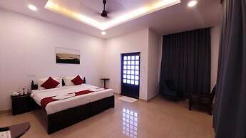 Aruvi Resort Munnar