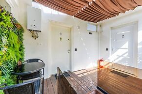 Green Luxe Suite 1 in Shkod r