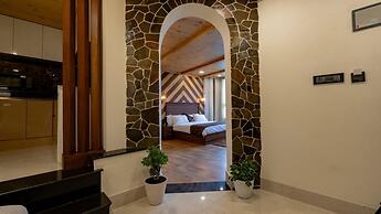 Wisteria Chalet