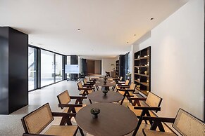 Yi Nian Fangcun Hotel