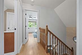 Lakeview Bliss Limit 8 3 Bedroom Villa