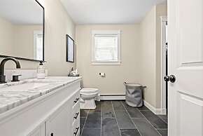 Lakeview Bliss Limit 8 3 Bedroom Villa
