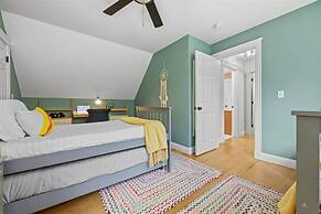 Lakeview Bliss Limit 8 3 Bedroom Villa