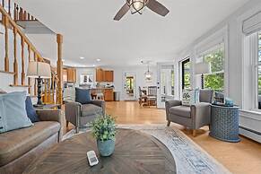 Lakeview Bliss Limit 8 3 Bedroom Villa