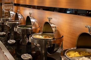 ElEnce Hotel