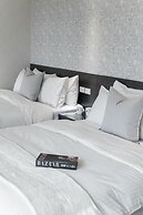ElEnce Hotel