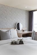 ElEnce Hotel