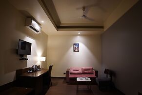 Hotel Sadanand Regency – Newly Renovated