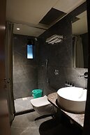 Hotel Sadanand Regency – Newly Renovated
