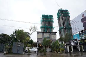 Hotel Sadanand Regency – Newly Renovated