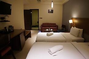 Hotel Sadanand Regency – Newly Renovated