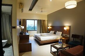 Hotel Sadanand Regency – Newly Renovated