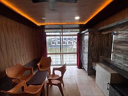 Tomar Paradise Resort