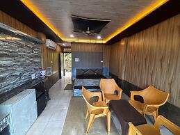 Tomar Paradise Resort