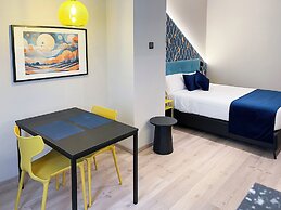 Pathos by Mimood Aparthotels